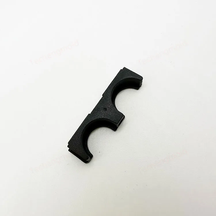 特诚科技PEEK精密注塑件实拍 1
